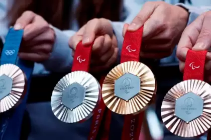 Se presentaron las medallas que se entregarn en los Juegos Olmpicos  de Pars 2024