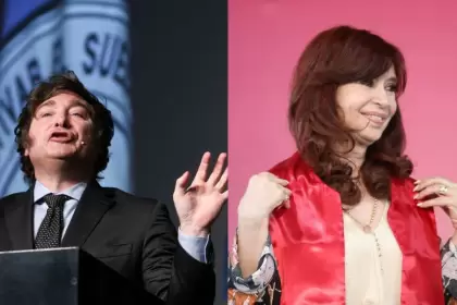 Nuevo mensaje de Cristina Kirchner contra Javier Milei: "Están jugando el Juego de la Oca con la mesa de los argentinos"