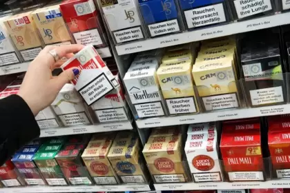 El precio del tabaco se disparó 345%: aguardan el impacto en los cigarrillos
