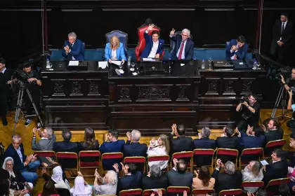 La Legislatura de Buenos Aires.