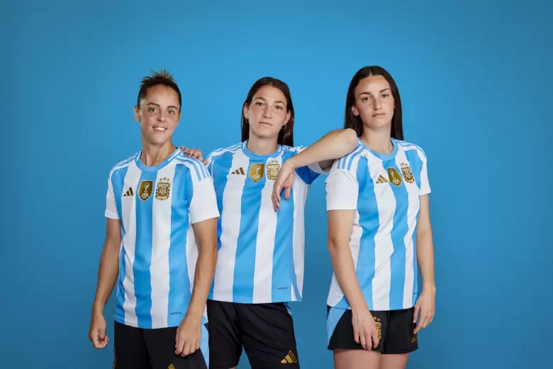 Las nuevas camisetas de la Seleccin Argentina