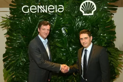 Bernardo Andrews, CEO de Genneia y Ricardo Rodrguez, Presidente de Shell Argentina.
