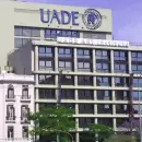 Prohíben polleras y musculosas: la UADE rompe el silencio y explicó todo