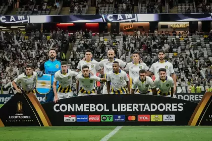 Central comenz la Libertadores con un triunfo 1-0 ante Pearol y derrota por 2-1 con Atltico Mineiro.