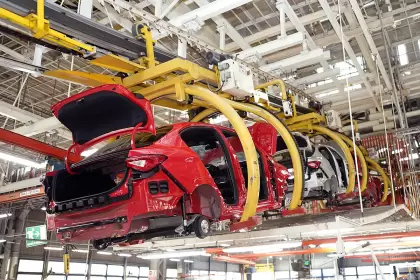 La industria automotriz no levanta: cae 22% interanual en lo que va del año