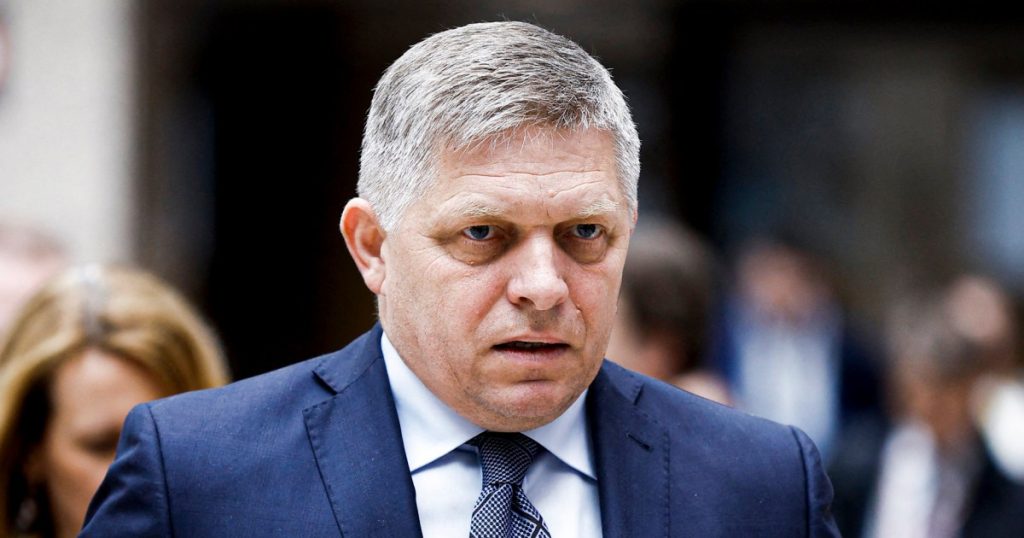 El primer ministro de Eslovaquia fue sometido a una nueva cirugía: ¿cuál es su estado de salud?