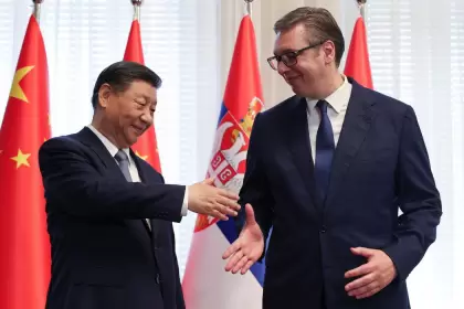 Durante su gira por Serbia, Xi Jinping firma 29 acuerdos con Serbia
