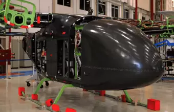 Primera imagen del prototipo del "auto volador" que una subsidiaria de Embraer prepara para lanzar en 2026.