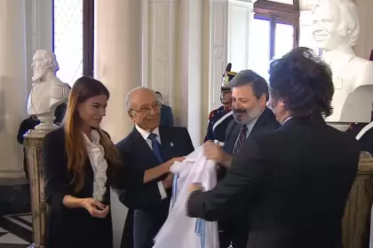 La inauguracin del busto de Carlos Menem en Casa Rosada.