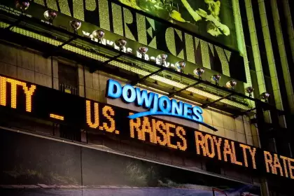 En Estados Unidos, el ndice Dow Jones toc este jueves, por primera vez,los 40.000 puntos.