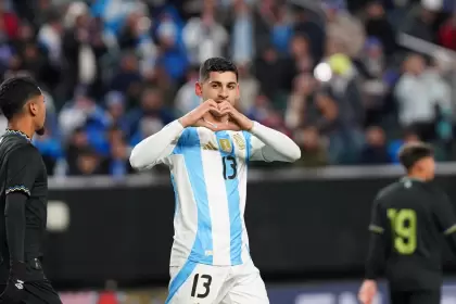 El defensor Cristian "Cuti" Romero viene de marcar un gol en la victoria por 3-0 ante El Salvador en marzo