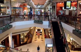 Los shoppings dejaron de perder ventas por uruguayos que hacan "turismo de compras".
