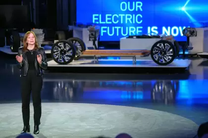 La CEO de General Motors dice que la transicin a la movilidad elctrica "llevar dcadas"