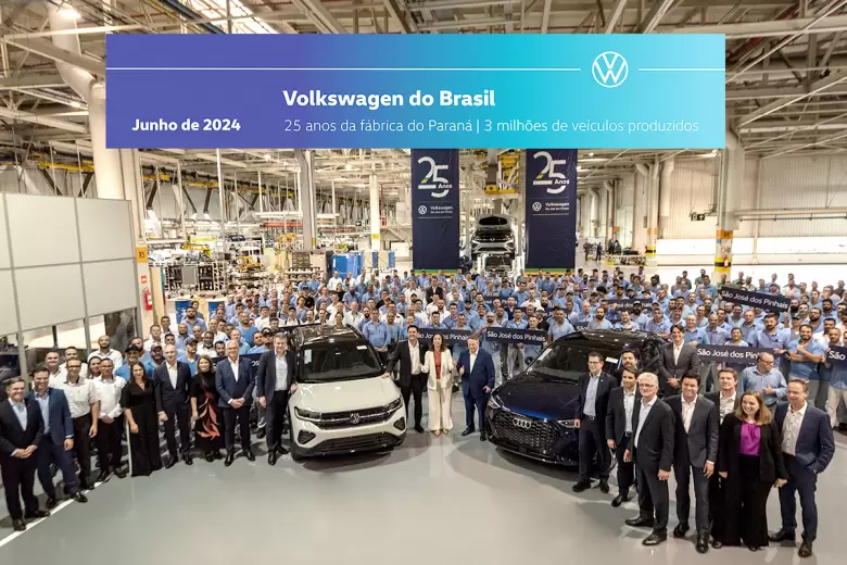 La planta de Paran de Volkswagen celebra sus primeros 25 aos de produccin con una nueva inversin.