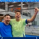 VIDEO: Lionel Messi jugando al padel con Surez y la sorprendente similitud con Maradona