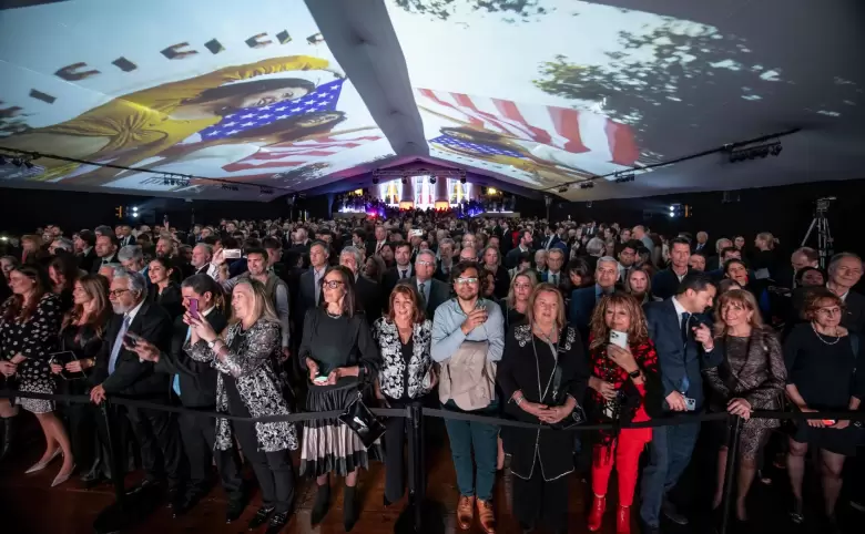 Las mejores fotos de la celebracin del Da de la Independencia en la embajada de EE.UU.