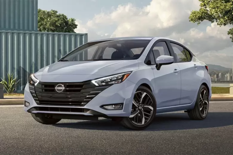 Nissan Versa