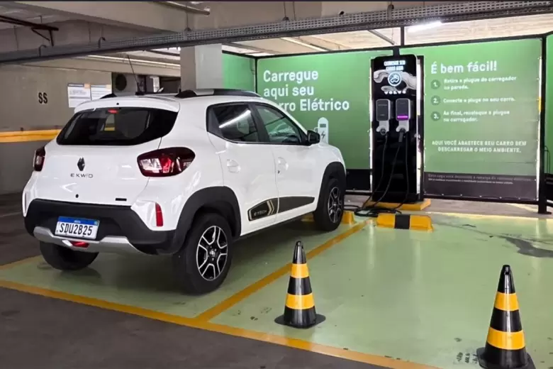 Brasil ya tiene varios modelos elctricos y una red desarrollada para su carga.