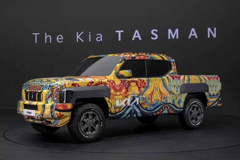 La Kia Tasman fue exhibida hace pocas semanas con un particular camuflaje inspirado en la isla australiana de Tasmania.