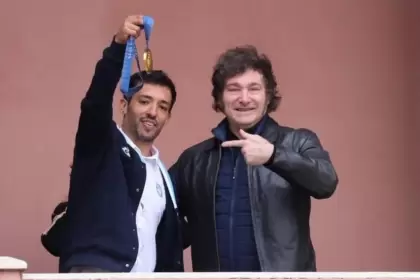 El presidente Javier Milei junto a "Maligno" Torres.