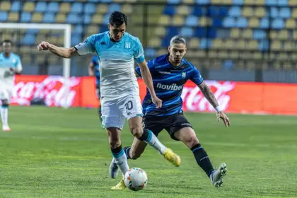 Racing y Huachipato se vuelven a ver las caras por la vuelta de los octavos de final de la Sudamericana.