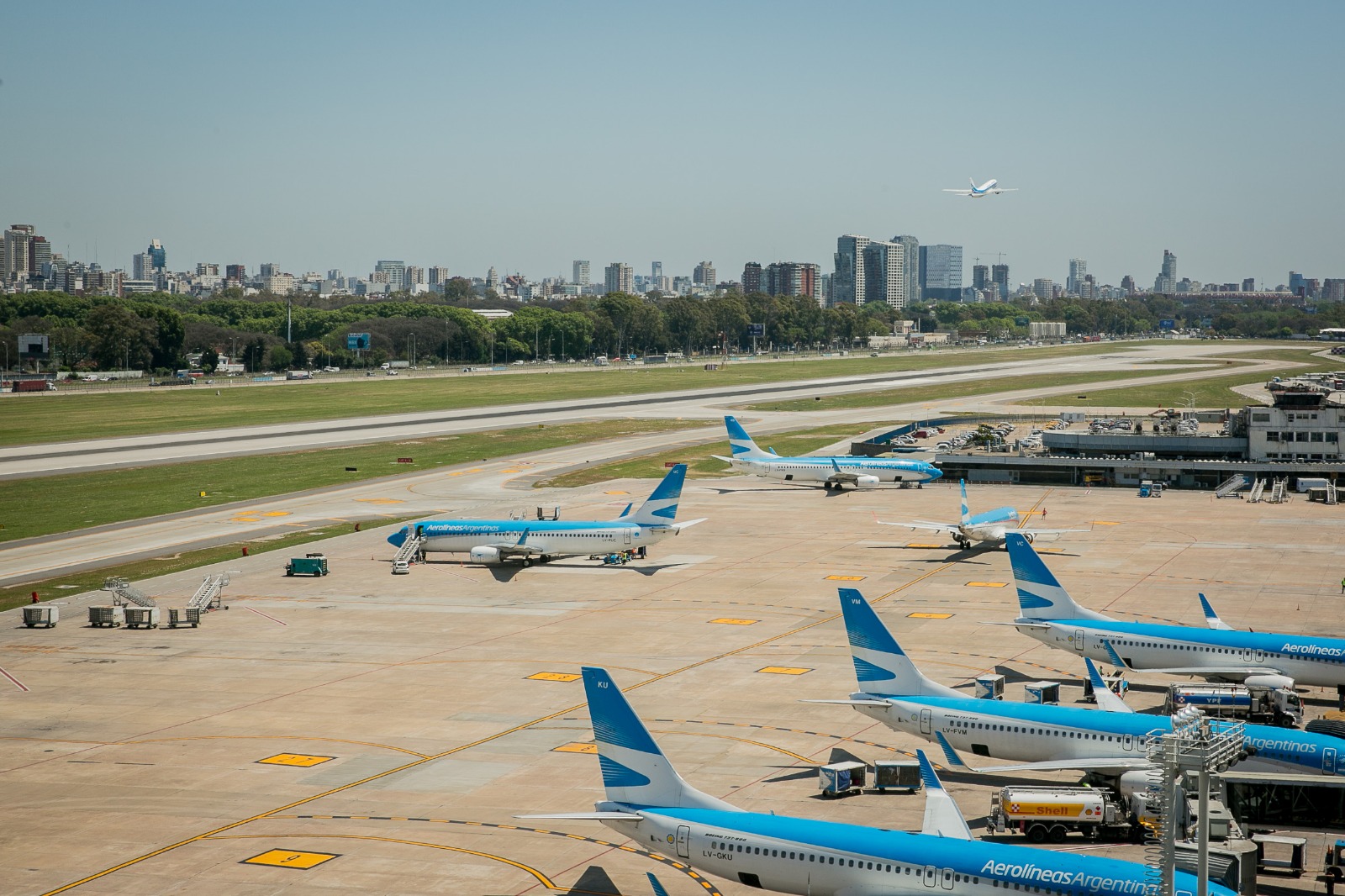 Aerol�neas Argentinas sorprendi� con un plan hist�rico: sumar� 20 aviones nuevos y renovar� parte clave de su flota 