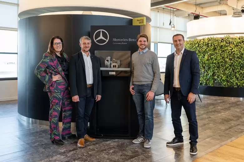 Carolina Gotter, Fernando Rivero, Adrin Ecker y Luciano Maiolino durante la presentacin de la tienda.