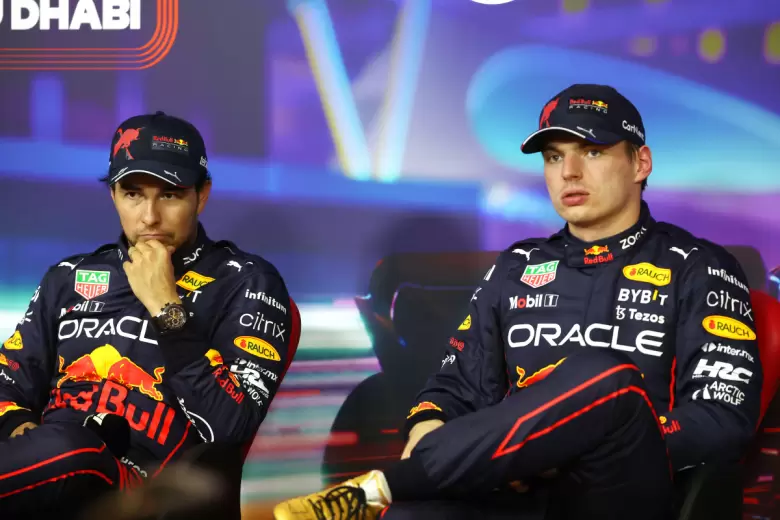 Sergio "Checo" Pérez y Max Verstappen