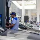 Aumento de los combustibles: cuánto pasó a costar la nafta y el gasoil desde este domingo