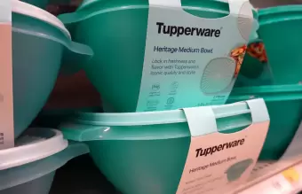 Tupperware se declara en bancarrota: cmo se derrumb la marca de recipientes de comida