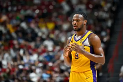 Bronny debut como jugador de los Lakers en la Summer League el 6 de julio