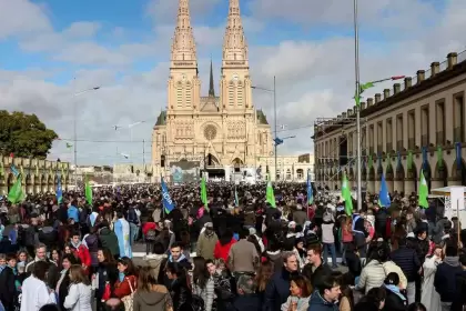 Peregrinación a Luján: día, horarios y recorrido de la caminata de la Fe