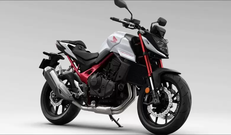 La Honda CB750 Hornet se lanzó en Argentina en noviembre del año pasado.
