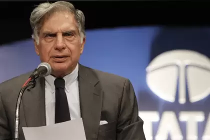 Murió Ratan Tata, el empresario que revolucionó la movilidad en la India