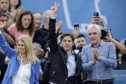 El gobernador Axel Kicillof