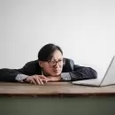 La queja laboral dopamínica: el peligro de estancarse en la Nueva Era