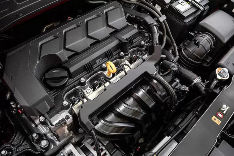 Ahora llega con un motor naftero de cuatro cilindros de 1.5 litros y 113 cv de potencia.