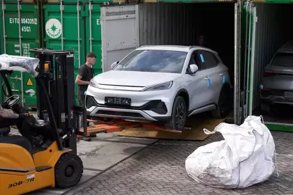 Dudas, recelo y advertencias sobre la anunciada apertura de la importación de autos a particulares