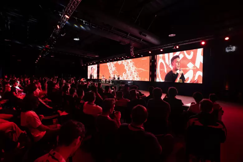 Adrián Sáenz en LaBitConf