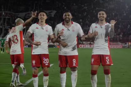Huracán irá en busca del liderazgo en el campeonato local. (@CAHuracán)
