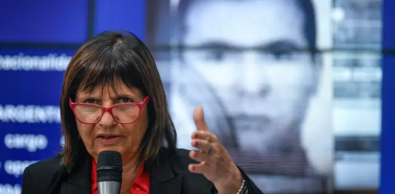 Patricia Bullrich presenta su modelo de seguridad en una conferencia del FMI