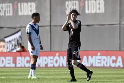 El streamer Spreen jugó apenas unos segundos en el partido ante Vélez por la fecha 22 de la Liga Profesional