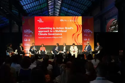 Una cosa está clara: las ciudades no pueden hacer frente a la crisis climática solas.