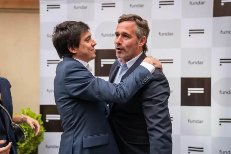Con el lema "La salida es productiva", @fundarpoliticas cerró el año con un evento en el Palacio Paz