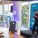 Cocos lanza su tarjeta física y virtual que te permite elegir cómo querés pagar: pesos, dólares y fondos comunes de inversión
