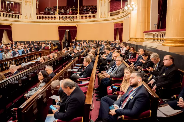 Líderes de tres continentes asumen el Compromiso de Madrid: una década de acción por la libertad y la cultura de la vida