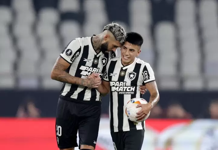 Alexander Barboza y Thiago Almada