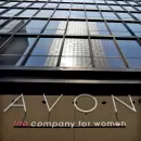 Avon cerró su planta de San Fernando y despidió por teléfono a 300 trabajadores