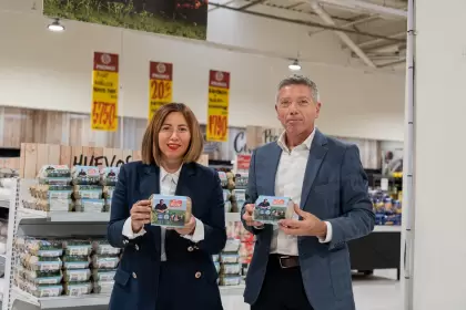Carrefour presenta un producto inédito en el mercado: huevos de gallinas libres de jaula y con acceso a campo