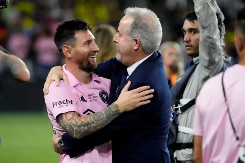 Lionel Messi y Jorge Más